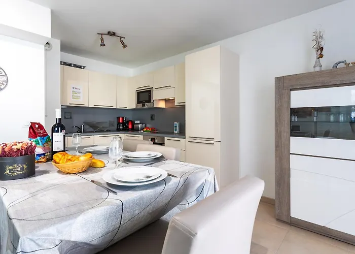 Jardins Massena Ap4088 Nice, By Riviera Homes Appartement *