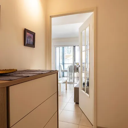 Jardins Massena Ap4088 Nice, By Riviera Homes Ницца